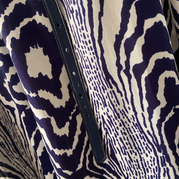 Dress - Picture 5 of 5